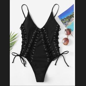 High Rise Sexy One-Piece Bathingsuit